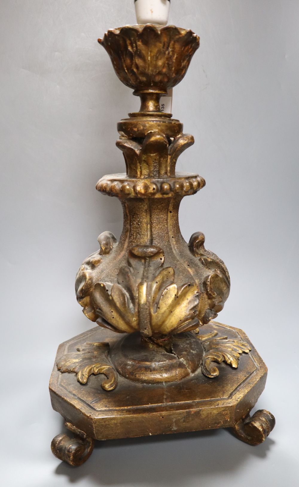 An Italian carved giltwood table lamp, height 40cm excl. light fitting